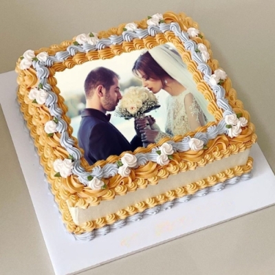 Butterscotch Photo Cake